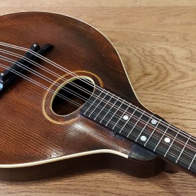 Gibson-Style-A-02